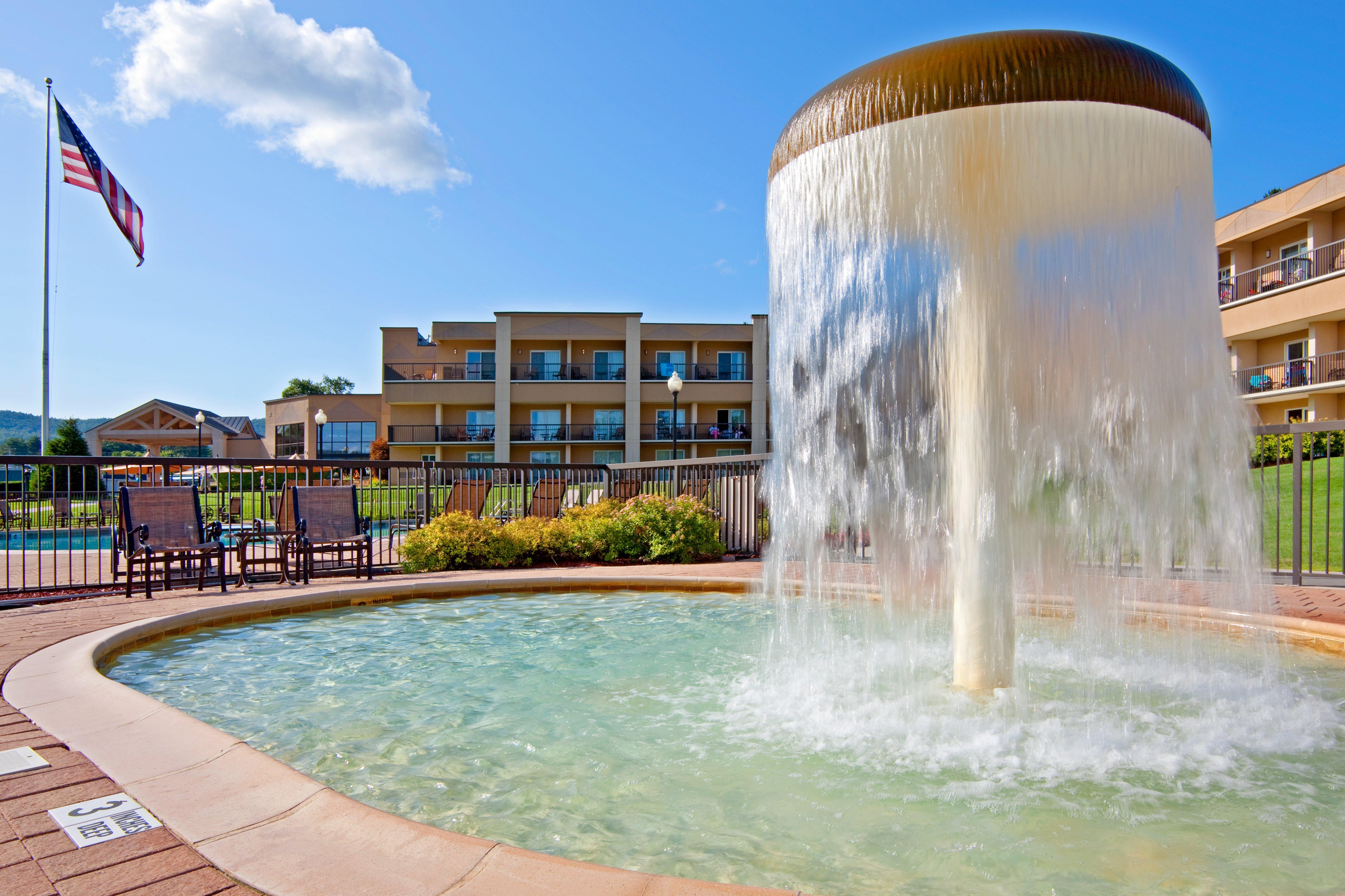 Holiday Inn Resort Lake George, An Ihg Hotel Exterior photo